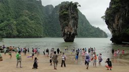 <b>4. </b>A trip to James Bond Island in Phuket