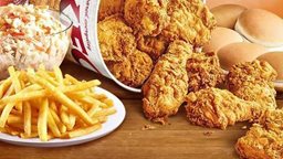 <b>4. </b>KFC Family Feast Offer