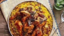 <b>2. </b>Chicken Mandi Recipe by Maggi Arabia