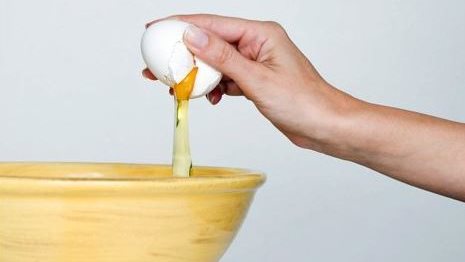 Try the Egg hair mask for healthier and better looking hair