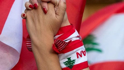 7 انجازات لثورة 17 تشرين وأجمل الصور من انتفاضة 2019