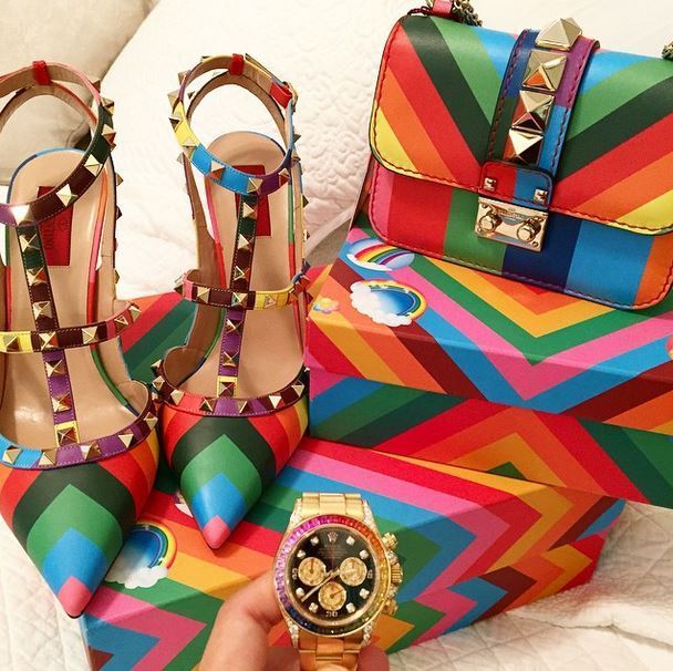 Styre Monumental Busk Price of colorful Valentino bag and shoes from 2015 Spring collection |  Daleeeel.com