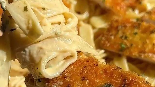 What you need to prepare Parmesan Crusted Chicken Alfredo | Daleeeel.com